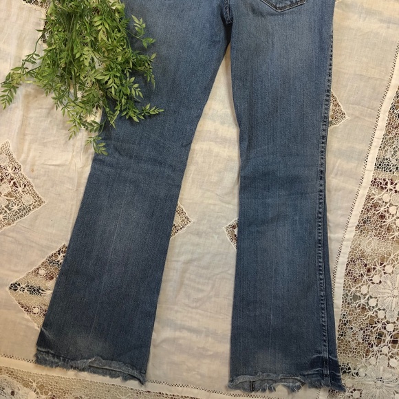 American Eagle Women's 4R Jeans Stretch Vintage Flare Low Rise Y2K Distressed - Picture 5 of 5